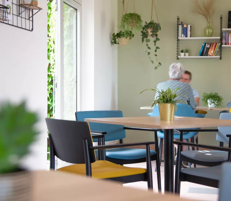 Moments Furniture_dienstencentrum Den Appel Edegem_wzc Immaculata