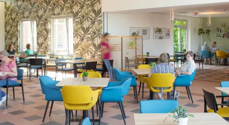 Moments Furniture_dienstencentrum Den Appel Edegem_wzc Immaculata