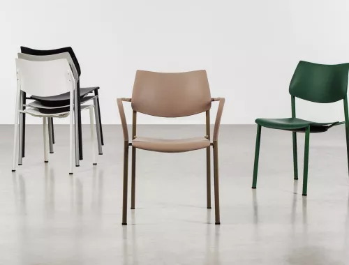 moments furniture_Chaise_IO_Discover by moments
