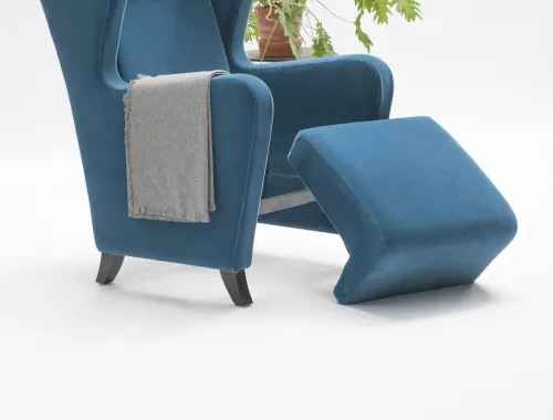 moments production seating collection_cocoon_moments furniture