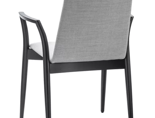 Discover by moments_stoel_Pepper_moments furniture
