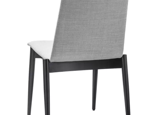 Discover by moments_stoel_Pepper_moments furniture