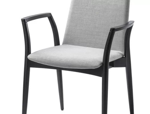 Discover by moments_stoel_Pepper_moments furniture