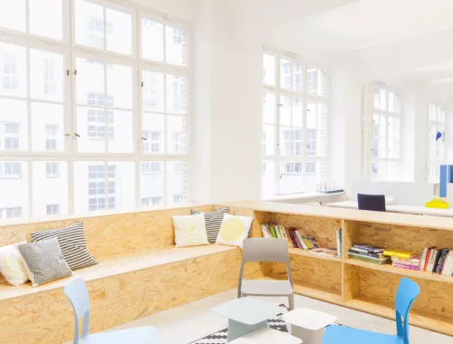 Vitra_stoel_Tipton_moments furniture