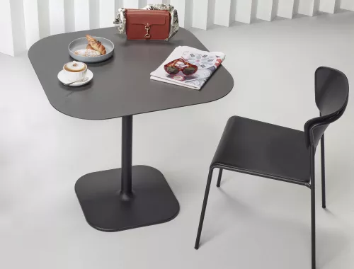 moments furniture_Discovered by moments_outdoor collection_buitenmeubilair_Rhino